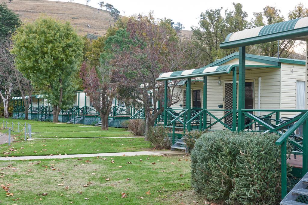 Gundagai Cabins & Tourist Park Exterior photo